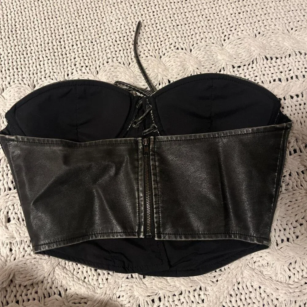 Black faux leather corset Going out top. Super cool.... - Picture 3 of 3